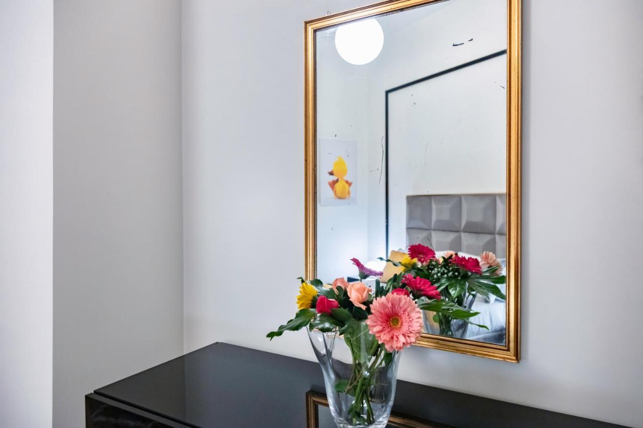 Il Papero A Napoli Apartment Luaran gambar